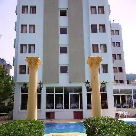 酒店 Nuova Hotel 古泽尔坎里