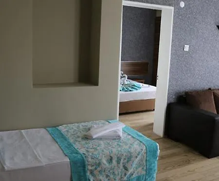 Nuova Hotel 3* 古泽尔坎里